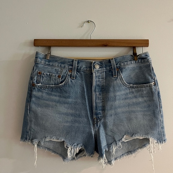 Levis - 501 Womens Shorts - Picture 1 of 3